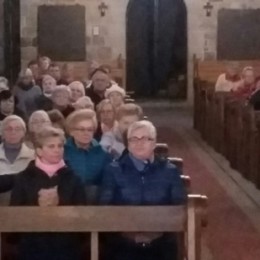 Parafia Kościoła Rzymsko Katolickiego pw. śś. Piotra i Pawła w Kruszwicy - Różaniec do granic w naszej parafii.