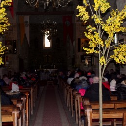 Parafia Kościoła Rzymsko Katolickiego pw. śś. Piotra i Pawła w Kruszwicy - Wielka Sobota - dzień czuwania przy Grobie Pańskim
